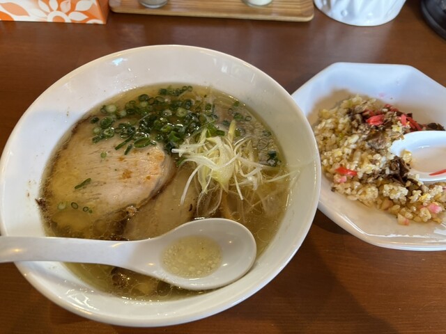 地鶏中華そば さやま - 杉田（ラーメン）の写真