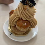 パティスリー・パリセヴェイユ - サントノーレ830円