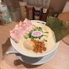 鶏そば 啜る 丸の内本店