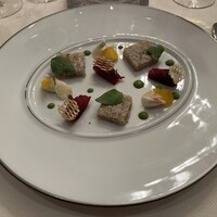 トゥールダルジャン 東京 - 