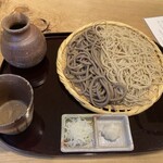 手打ちそば 根津 鷹匠 - 二色蕎麦¥990