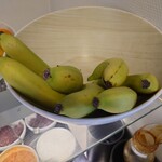 Lufthansa Senator Lounge  - バナナ