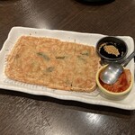 白木屋 - キムチチヂミ