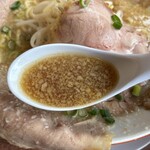 ラーメン 本間 - スープ
