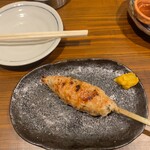 隠れ酒場ともしび3rd 海鮮と炭火鶏焼 - つくね(塩)