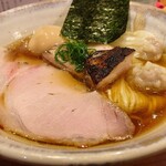 ジャパニーズ ラーメン 五感 - 