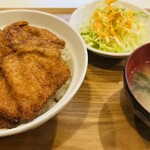 とんかつ太郎 分店 - ランチセット（かつ3枚）