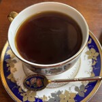 Sumibi Sen Coffee Rikyu - The tea utensils are beautiful.