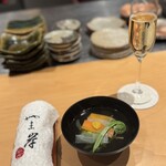 銀座呑小路やま岸 - 