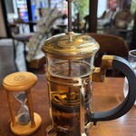 Sumibi Sen Coffee Rikyu - Darjeeling – When the sand in the hourglass runs out, press the pump down.