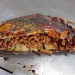 かざはな - 令和7年3月 土日ランチタイム(11:00〜13:30)
      ブタモダン焼き 税込850円