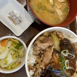 すき家 - スパイシー麻婆茄子 牛丼定食✧︎*。お味噌汁を豚汁に変更。
