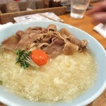 手打ちうどん 上を向いて - 