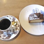 自家焙煎珈琲店Gosh - モカイルガチェフェ・ネルドリップタイプ２ ＆ 焦がしバターのパウンドケーキ