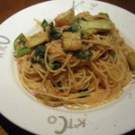 Pastaと料理 Madame Kiｃo - ランチ～ツナ、ナス、ピーマン、カブ、ブロッコリーのトマトスパゲッティ