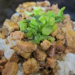 Akibachipai -  魯肉飯（ルーロー飯）