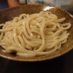夢ノ弥 - 三代目豚骨魚介つけ麺（750円）。