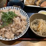 天然魚と七輪焼き 隠れ居酒屋 雑魚や - 