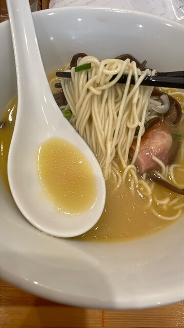 Hakata Mizutaki Ramen Ukanmuri photo 3