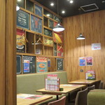 バルザル - 店内