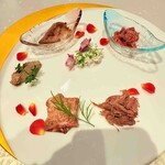 肉割烹 重㐂 新日本橋 - 肉菜５点盛り