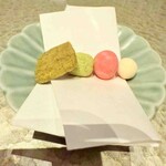 肉割烹 重㐂 - 麩菓子