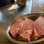 鉄板焼ステーキ 一ッ葉ミヤチク - 