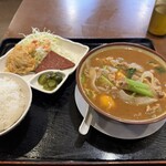軽食の店 ルビー 泊店 - 