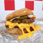 FIVE GUYS  - CHEESEBURGER