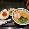 博多麺房 赤のれん 丸ビル店