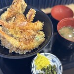 ゆうゆう会館 - 