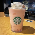スターバックスコーヒー - 白桃と桜わらびもちフラペチーノ