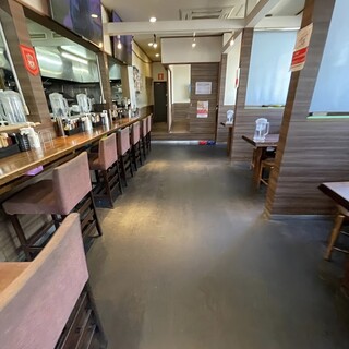 SPORTS DINING REGISTA_2