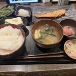 しんぱち食堂 なんば南海通り店 - 