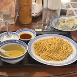 嘉賓 - 