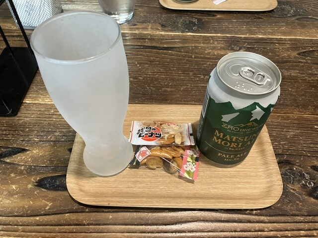 さけ家こんこん &ndash; 山形の居酒屋バーで新鮮サーモンと季節料理を堪能