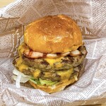ビッグボーイ - 料理写真:Wチーズハンバーガー（+ベーコン）