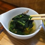 キッチン ブルー グローブ - 具沢山な、ほうれん草スープ