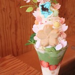 カフェ・ド・リオン パレット - 【2025.03】桜パフェ・SAKURA2025(税込2,508円)