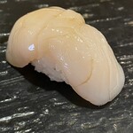 鮨 波づき - ホタテ