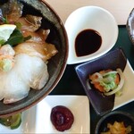 海の駅とまり 元気海 - 