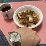 やきとりたけちゃん - 左腕のお供と