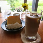Suzume Cafe