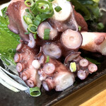 焼き鳥 もつ鍋 だるま - 提供される時にアン〇〇アしゅ〇が漂いました　byまみこまみこ