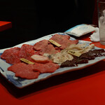 焼肉赤身にくがとう - 