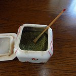 うなぎ かわかみ - 山椒が緑がかっている　香りがとてもいい