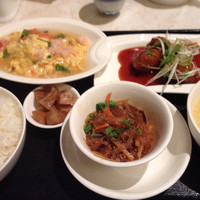 天厨菜館 渋谷店 - Ａ定食　肉団子と蟹肉といろいろ野菜の天厨式オムレツ