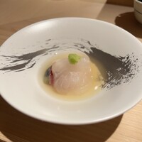 鮨 由う - 