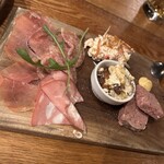 ニュービストロガブリ 目黒店 - 