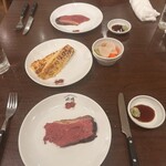 肉塊UNO 溜池山王店 - 